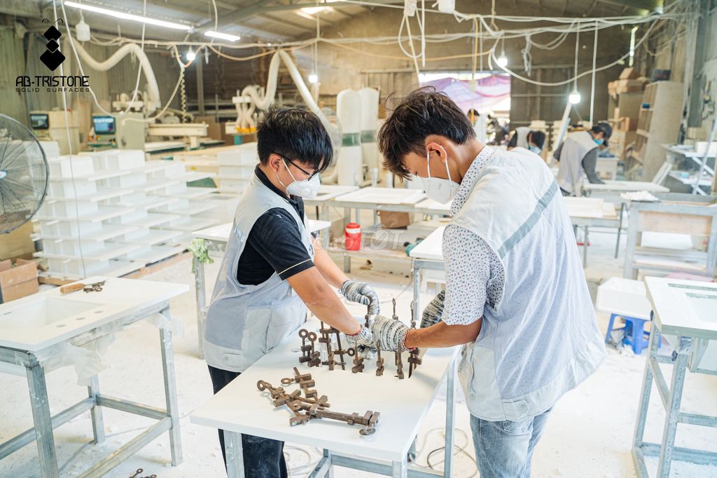 LĐPT, Thợ đá nhân tạo tại Đà Nẵng - Có BHXH. Việc làm Công nhân tại Quận Cẩm Lệ Đà Nẵng được đăng bởi NỘI THẤT ĐÁ NHÂN TẠO AB hình 1