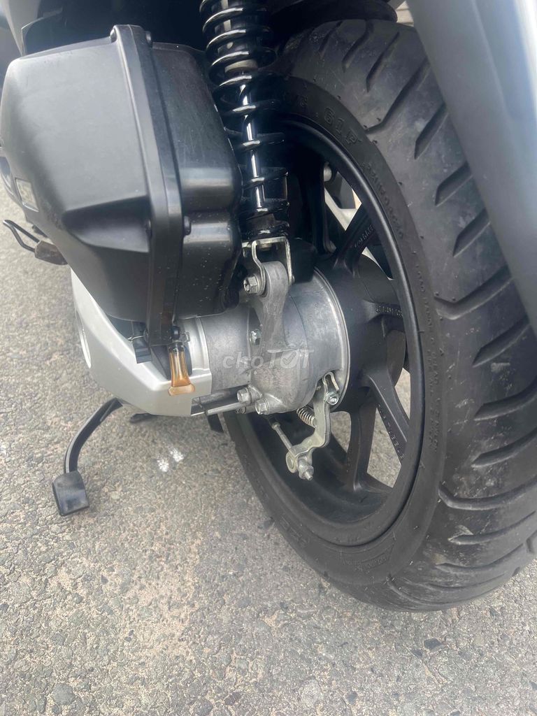 pcx 150 ký giấy odo 4980 zin êm biển 60 như mới. Mua bán Xe máy tại Thành phố Thủ Đức Tp Hồ Chí Minh được đăng bởi  Phan van phi hình 5