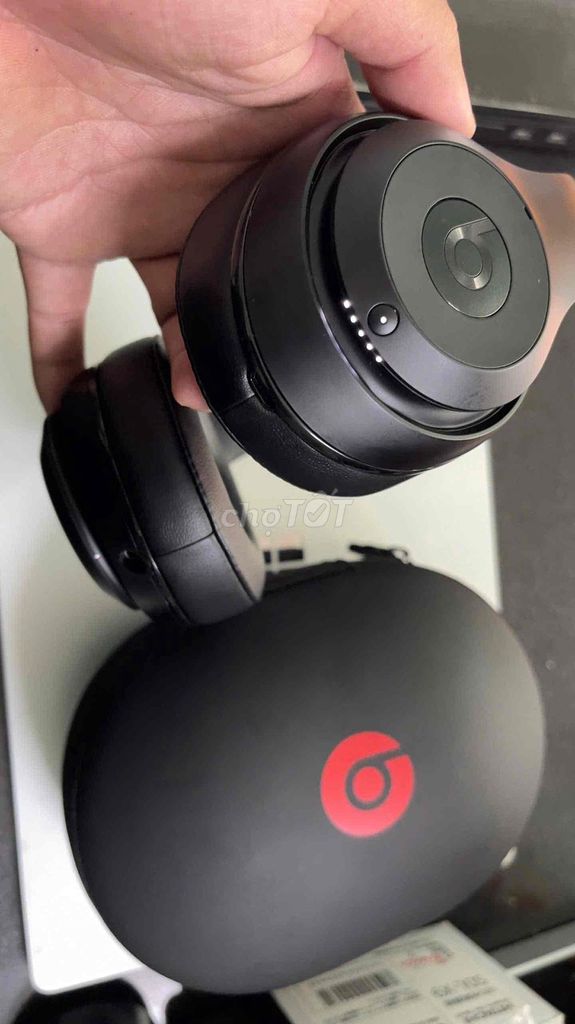 Tai nghe Beats Studio 2 Đen Như mới. Mua bán Tivi, Âm thanh tại Quận 12 Tp Hồ Chí Minh được đăng bởi Hoàng hình 1