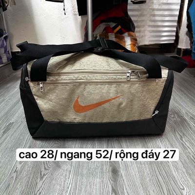 Túi trống du lịch NIKE chính hãng (hàng si). Mua bán Túi xách tại Quận Hải Châu Đà Nẵng được đăng bởi Bình Si tuyển Chất lượng