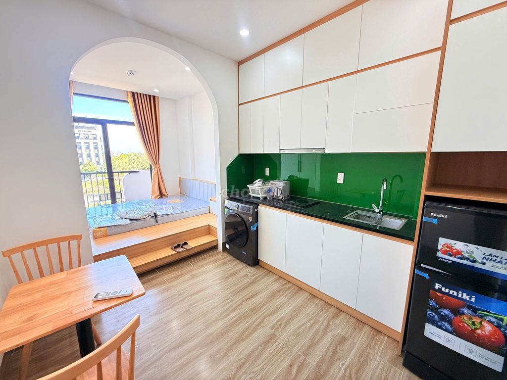Новая квартира с большим балконом рядом с FPT Plaza — фото 1