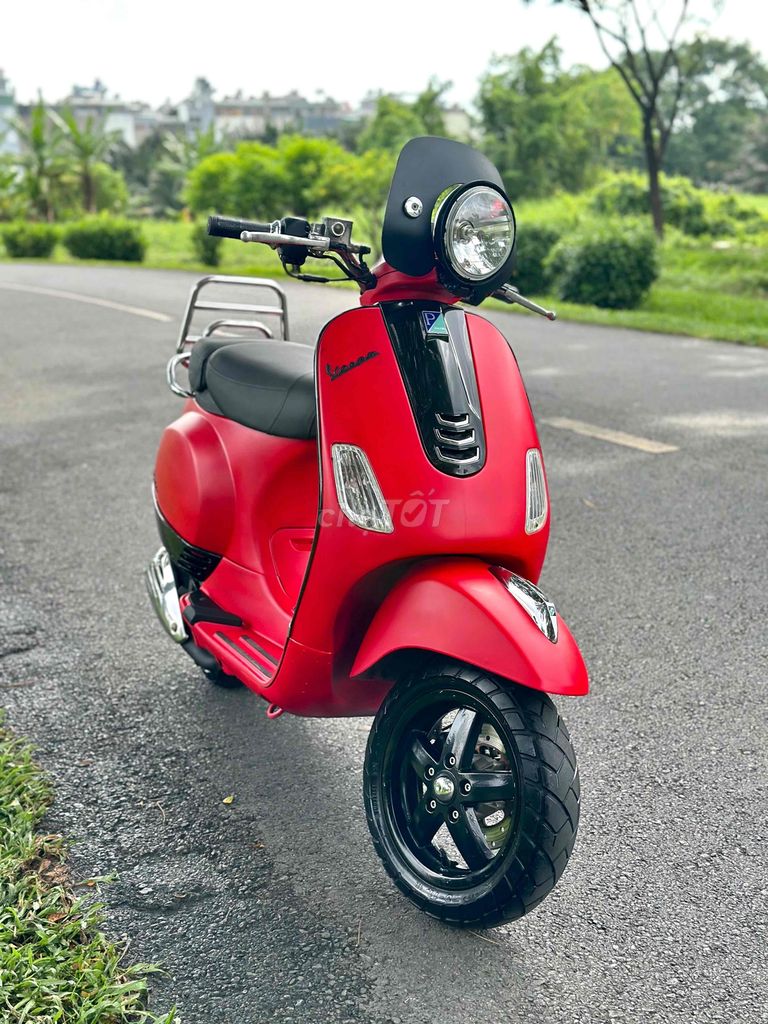🇨🇮🇨🇮LXV 125cc. 3VIE  Đỏ Sposty Tuyệt Đẹp. Mua bán Xe máy tại Quận Gò Vấp Tp Hồ Chí Minh được đăng bởi VESPA ĐỨC NGUYỄN  hình 4