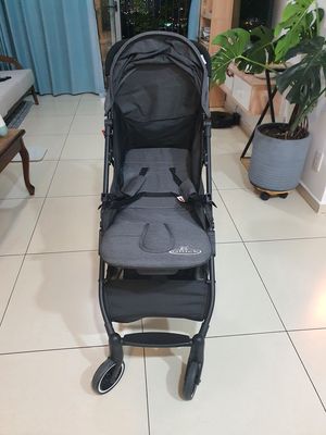 Xe đẩy 1 chiều gập gon Gluck Baby C-3 - Màu xám. Mua bán Mẹ và bé tại Thành phố Thủ Đức Tp Hồ Chí Minh được đăng bởi Quốc Cường