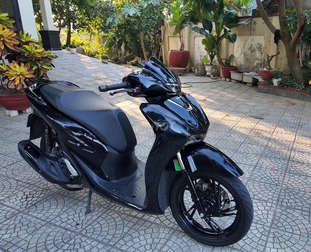 Lên đời 350 nên cần ra đi em SH 150. Mua bán Xe máy tại Quận Thanh Khê Đà Nẵng được đăng bởi Văn huy hình 3