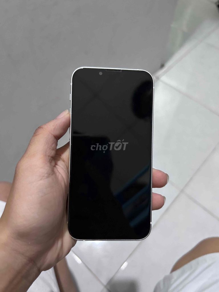 Apple iPhone 13 mini 128GB Trắng Đã sử dụng. Mua bán Điện thoại tại Quận Ninh Kiều Cần Thơ được đăng bởi Thái Sương hình 1