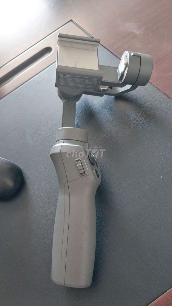 Gimbal điện thoại màu Xám. Mua bán Phụ kiện (Màn hình, Chuột...) tại Huyện U Minh Cà Mau được đăng bởi Nguyễn Hân hình 1