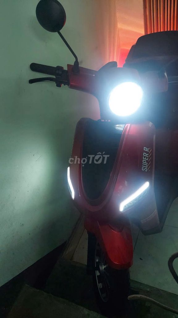 Xe điện 3 bánh Super R. Mua bán Xe điện tại Thành phố Qui Nhơn Bình Định được đăng bởi NHÂN NGUYỄN HOÀNG hình 4