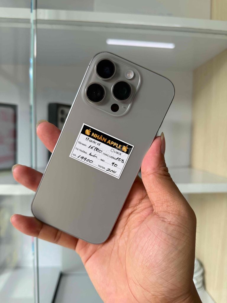 iPhone 16 Pro 128GB QT MỸ Titan ZIN ÁP ĐẸP 99%. Mua bán Điện thoại tại Thành phố Cà Mau Cà Mau được đăng bởi NHAN APPLE hình 1