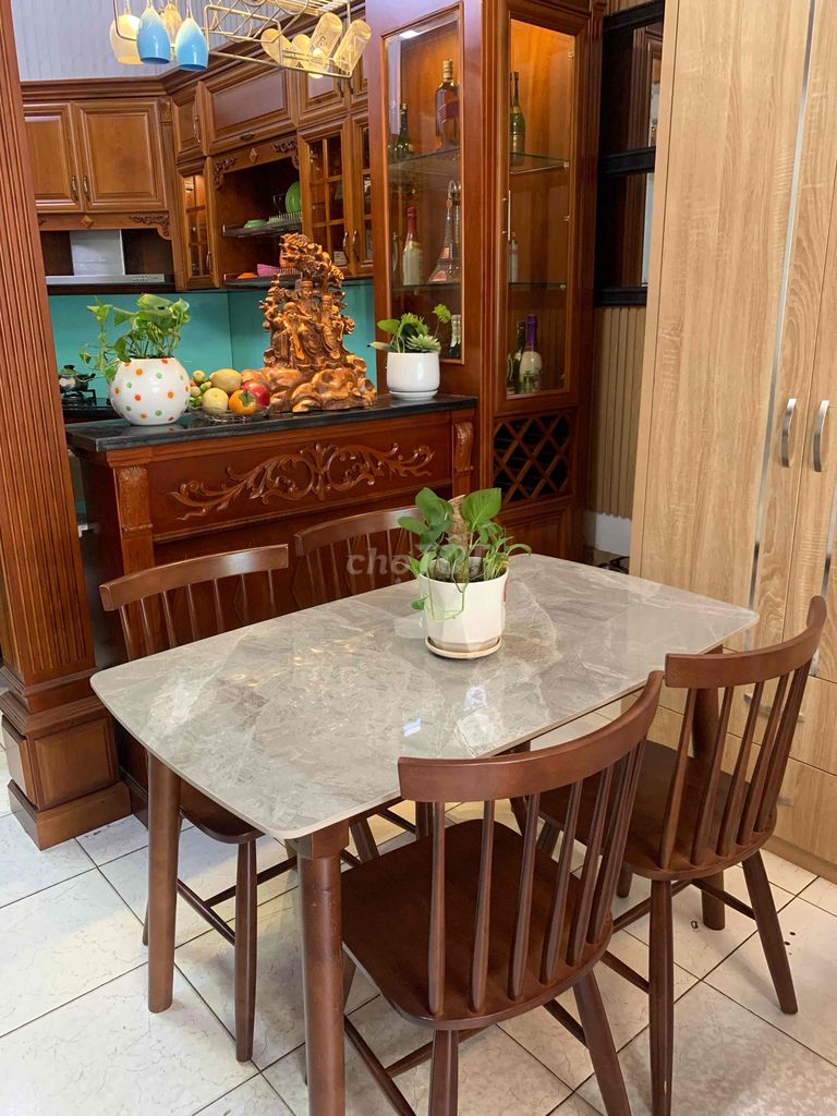 Bàn ăn đá ceramic. Mua bán Bàn ghế tại Quận Tân Bình Tp Hồ Chí Minh được đăng bởi Tuyên hình 1