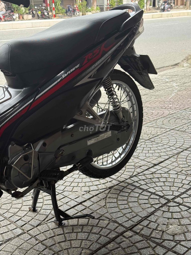 bán xe wave fi 2017 biển 43 nguyên rin mới 90%. Mua bán Xe máy tại Quận Liên Chiểu Đà Nẵng được đăng bởi Minh Chi hình 3