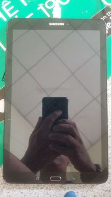 Samsung tap E xin đẹp keng. Ko tì vết. Mua bán Máy tính bảng tại Quận Tân Phú Tp Hồ Chí Minh được đăng bởi lk Nguyễn