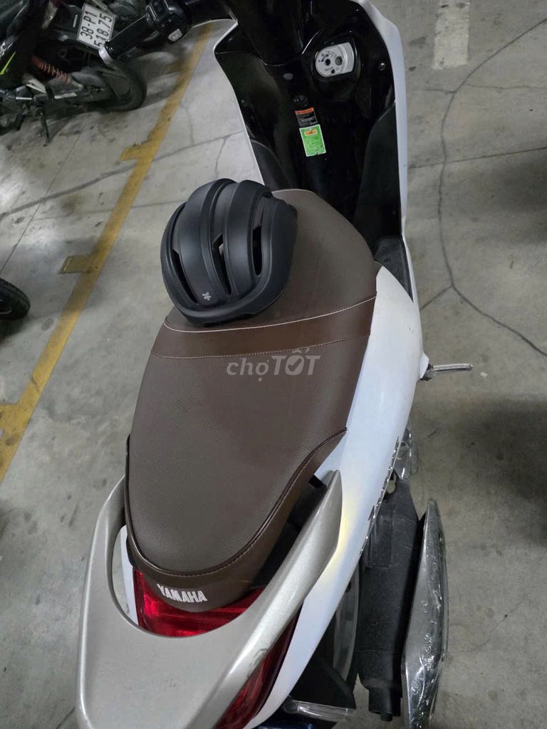 Bán xe Yamaha Janus trắng 2022 đẹp mới. Mua bán Xe máy tại Thành phố Thủ Đức Tp Hồ Chí Minh được đăng bởi Trinh Lâm hình 4