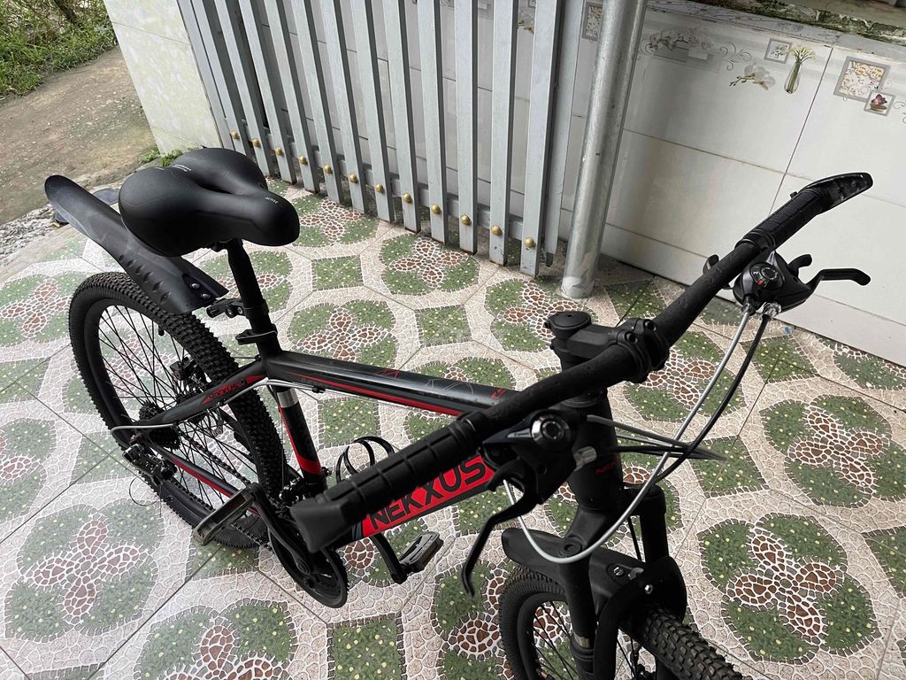 để lâu ích đi bán lại cho ae sài. Mua bán Xe đạp tại Thành phố Tân An Long An được đăng bởi thanh hình 2