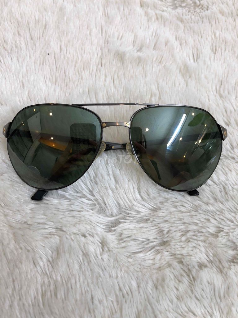 CẦN BÁN GẤP KÍNH HÀNG BÃI CARTIER CỦA PHÁP MỚI 98%. Mua bán Phụ kiện thời trang khác tại Quận Hai Bà Trưng Hà Nội được đăng bởi le thi thao hình 1