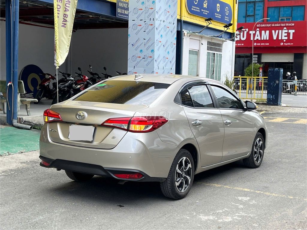 TOYOTA VIOS 1.5G 2023 XE GIA ĐÌNH LƯỚT SƠN ZIN 99%. Mua bán Ô tô tại Quận 8 Tp Hồ Chí Minh được đăng bởi Hiếu hình 7