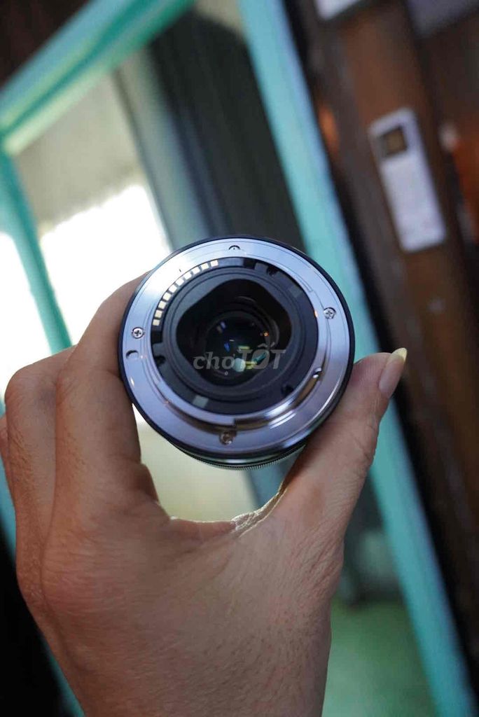 Ống kính Sony SEL 35mm 1.8 Đã sử dụng. Mua bán Máy ảnh, Máy quay tại Huyện Vị Thuỷ Hậu Giang được đăng bởi Trần Huy Tattoo  hình 1