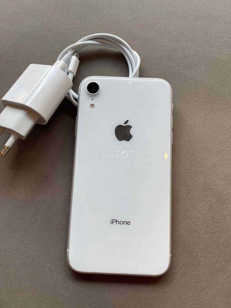 iphone XR 64Gb Quốc tế còn bh 5Th