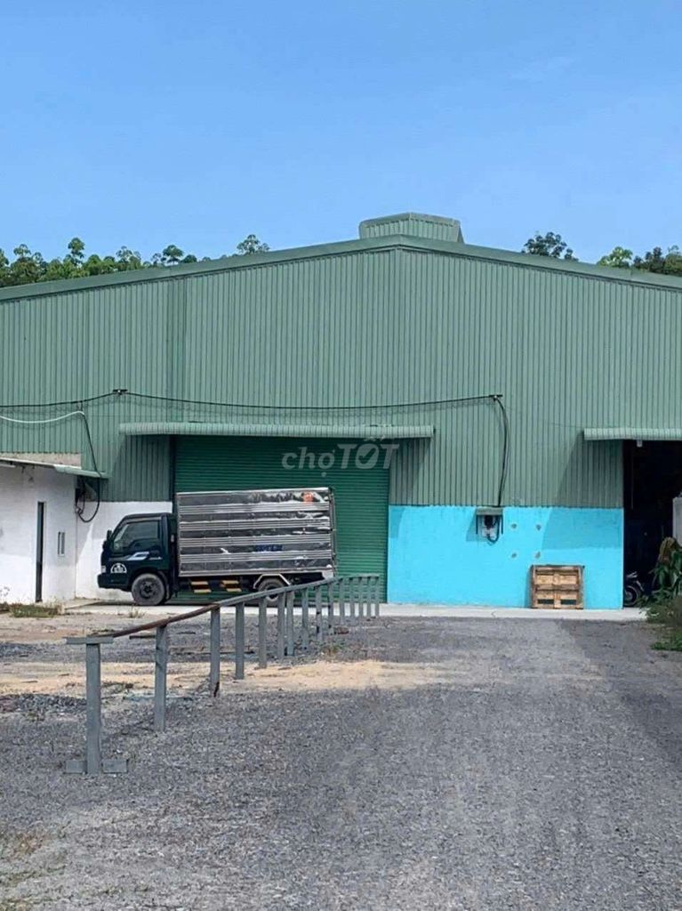 Bán Nhà xưởng phú chánh tân uyên TP HCM Cách dt 742 chỉ 150m
