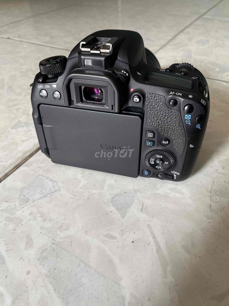 Canon 77D len 18-55 STM