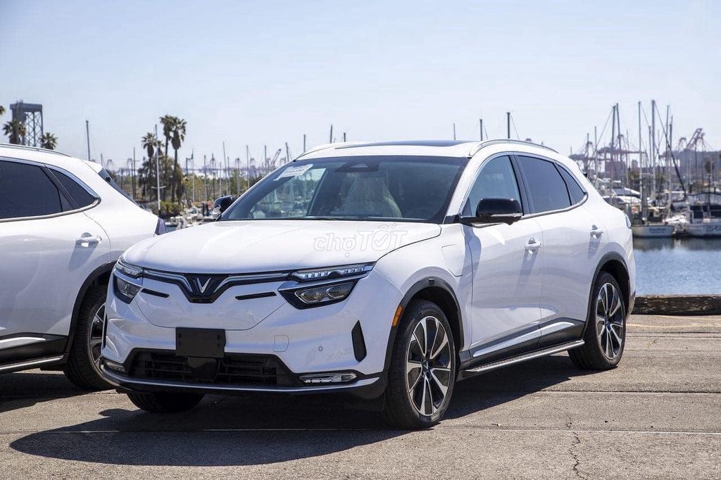 VinFast VF8 2024 GF Mới, Có Đổi Xăng Sang Điện. Mua bán Ô tô tại Quận Đống Đa Hà Nội được đăng bởi Kim Ngọc Vinfast Newway hình 5