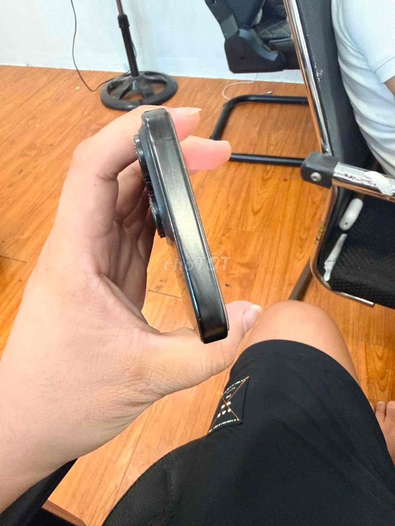 iPhone 16 Pro Max 256GB Đen. Mua bán Điện thoại tại Quận Hoàng Mai Hà Nội được đăng bởi Duc Apple hình 1