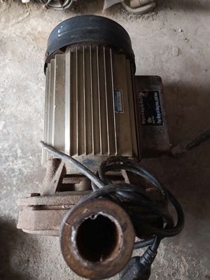 Máy bơm đĩa 1,1kw. Mua bán Đồ chuyên dụng, Giống nuôi trồng tại Huyện Khoái Châu Hưng Yên được đăng bởi tuấn