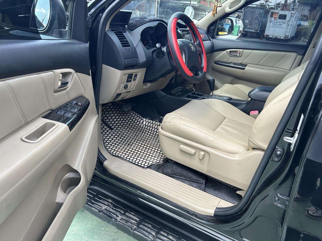 2014 2.7V 4x2 - 89000 km. Mua bán Ô tô tại Quận 8 Tp Hồ Chí Minh được đăng bởi Đặng Huy hình 8