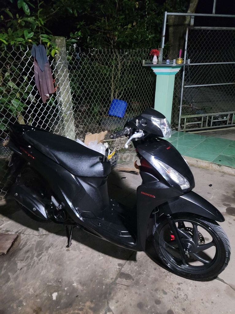 Vision 2018 xe rin đep chinh chu gia sinh vien. Mua bán Xe máy tại Quận Thốt Nốt Cần Thơ được đăng bởi Nguyễn Minh  hình 3