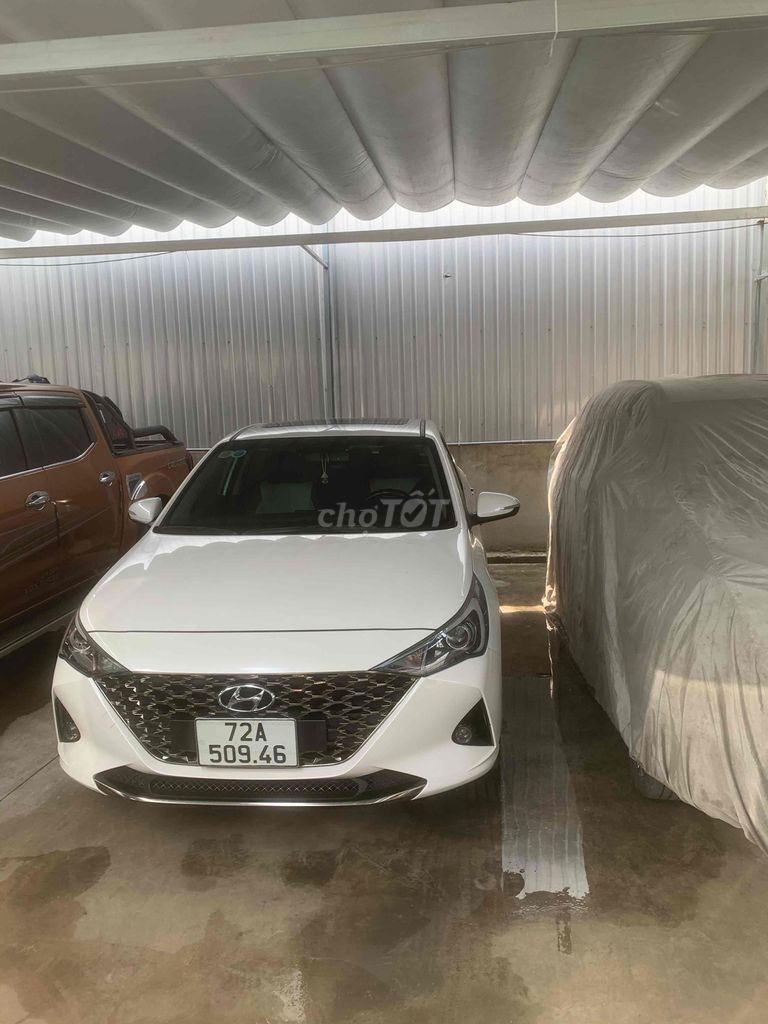 Hyundai Accent 2021 bản ATH màu trắng biển 72