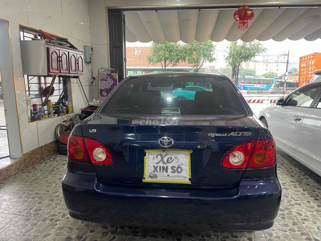 Toyota Corolla Altis, темно-синий, 5 мест
