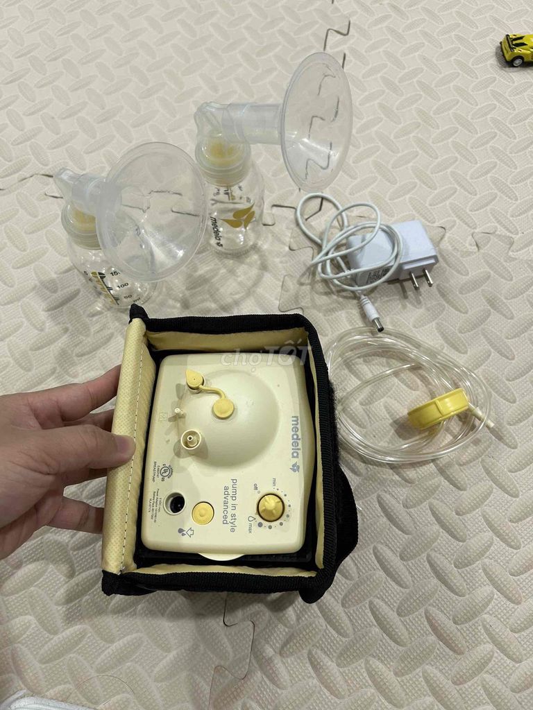 Máy hút sữa Medela Pump in Style Advanced. Mua bán Mẹ và bé tại Thành phố Thuận An Bình Dương được đăng bởi Văn Huấn hình 1