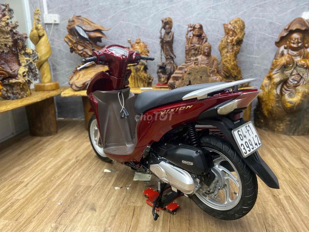 Vision smartkey, máy êm thì thầm bao vọt. Mua bán Xe máy tại Quận 8 Tp Hồ Chí Minh được đăng bởi Quân  hình 3