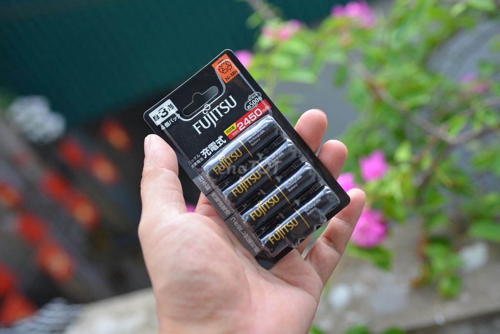 Pin sạc Fujitsu 2450mAh Ni-MH Nhật Bản Đen pro. Mua bán Phụ kiện (Màn hình, Chuột...) tại Huyện Thường Tín Hà Nội được đăng bởi Hải Japan  hình 1