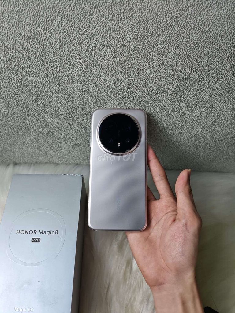 Honor Magic 8 Pro Vàng. Mua bán Điện thoại tại Quận Bình Thạnh Tp Hồ Chí Minh được đăng bởi Góc Mobile hình 1