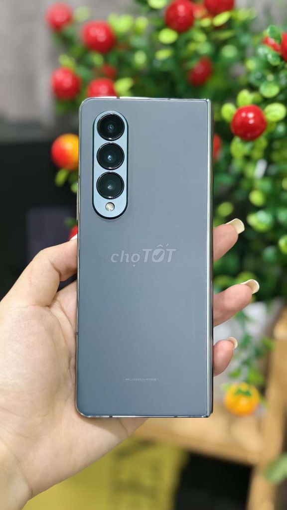 Samsung Galaxy Z Fold4 Chính hãng 256GB 99% . Mua bán Điện thoại tại Quận 10 Tp Hồ Chí Minh được đăng bởi Mon Store hình 1