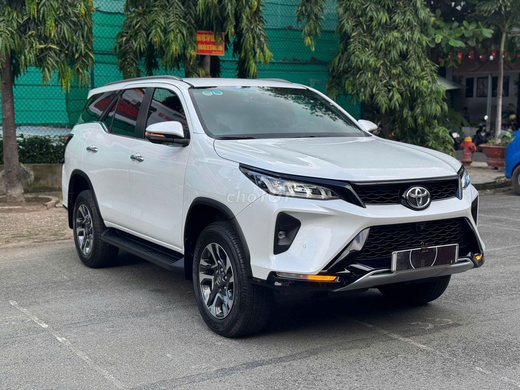 SIÊU CỌP TOYOTA FORTUNER LEGENDER 2024 MỚI KENG. Mua bán Ô tô tại Quận Gò Vấp Tp Hồ Chí Minh được đăng bởi Chợ Xe Ô Tô 362 Xe Chất uy Tín hình 2