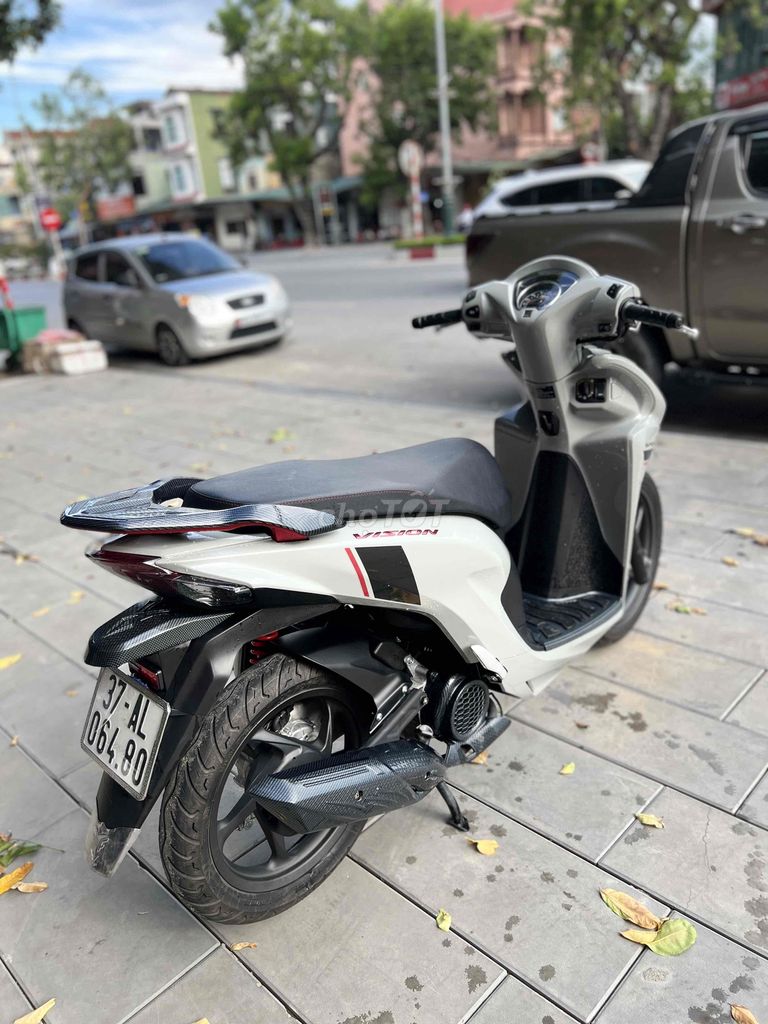 Bán hoặc giao lưu xe khác vison 2025 chạy ít. Mua bán Xe máy tại Thành phố Vinh Nghệ An được đăng bởi Phan nhân hình 5