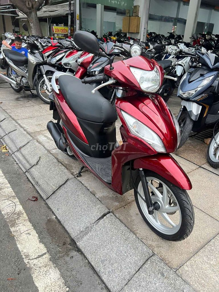 Honda Vision 2014 Красный