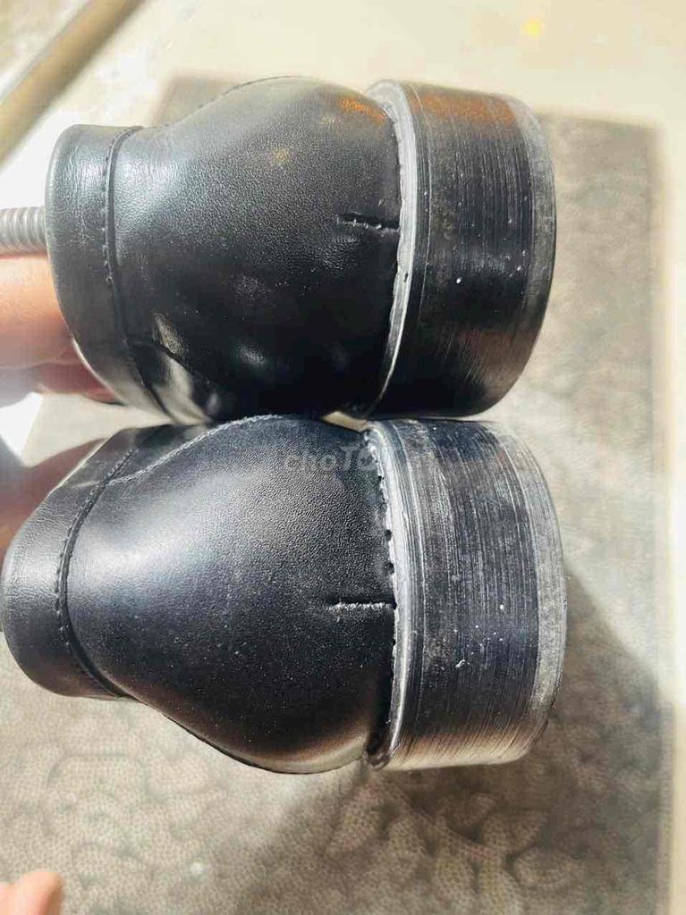 Ecco s42/42,5 vua 330k. Mua bán Giày dép tại Quận Bình Thạnh Tp Hồ Chí Minh được đăng bởi Minh Nguyen hình 3