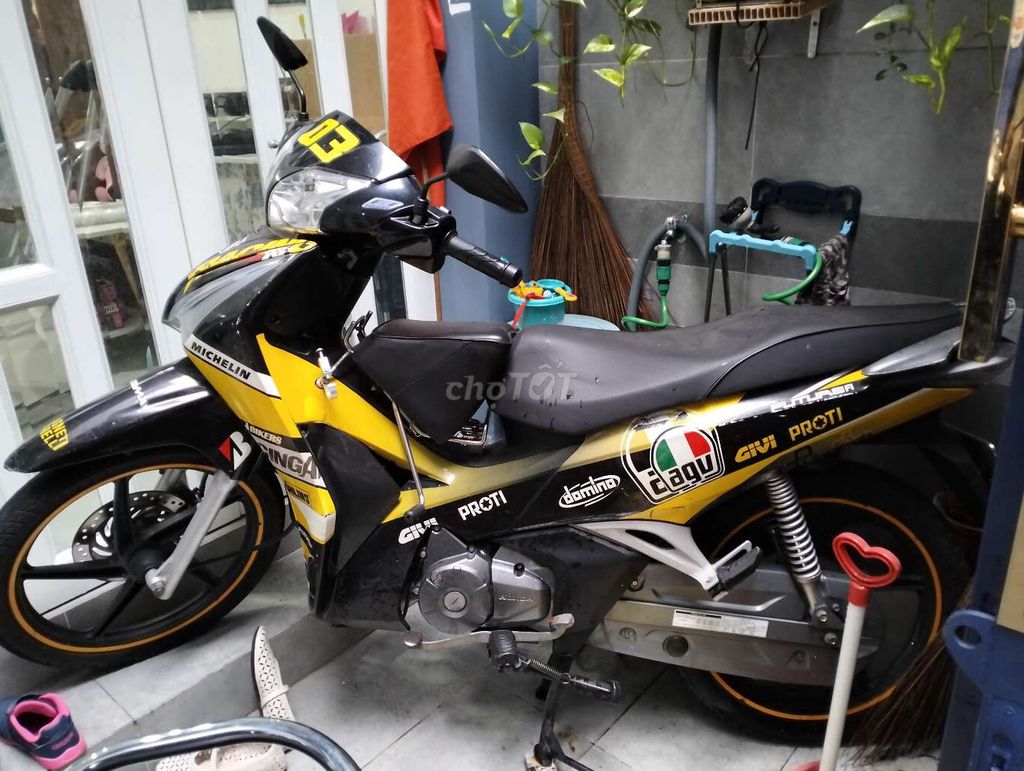 Bán xe Future FI 2018 BSTP. Mua bán Xe máy tại Quận 10 Tp Hồ Chí Minh được đăng bởi Hai Vo hình 2