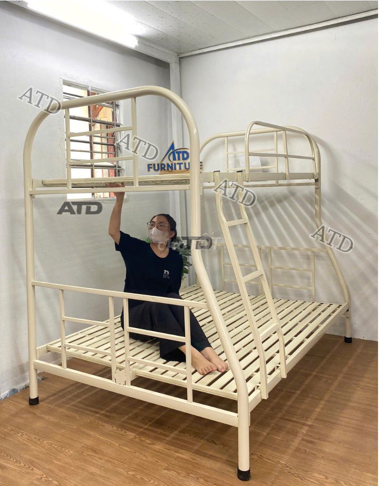GIƯỜNG SẮT 2 TẦNG//GIƯỜNG TẦNG //GIƯỜNG 2 TẦNG. Mua bán Giường, chăn ga gối nệm tại Quận Bình Thạnh Tp Hồ Chí Minh được đăng bởi Nhi Nguyen Nội thất ATD hình 1