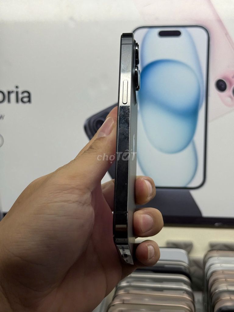 💎13 pro quốc tế 256 thay màn 120hz mượt đẹp. Mua bán Điện thoại tại Quận Thanh Xuân Hà Nội được đăng bởi Thành Vũ Mobile hình 2