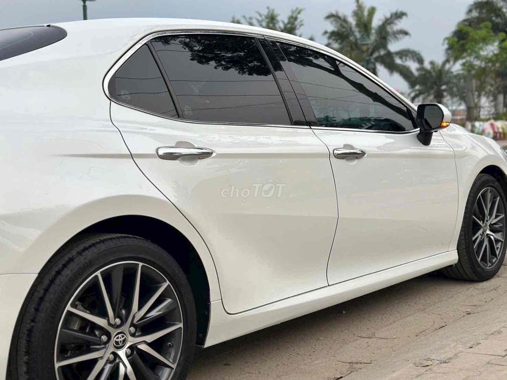 Camry 2.0Q đời mới 2022 chính chủ. Mua bán Ô tô tại Huyện Hóc Môn Tp Hồ Chí Minh được đăng bởi 🌹 Trúc Giang 🌹 hình 4