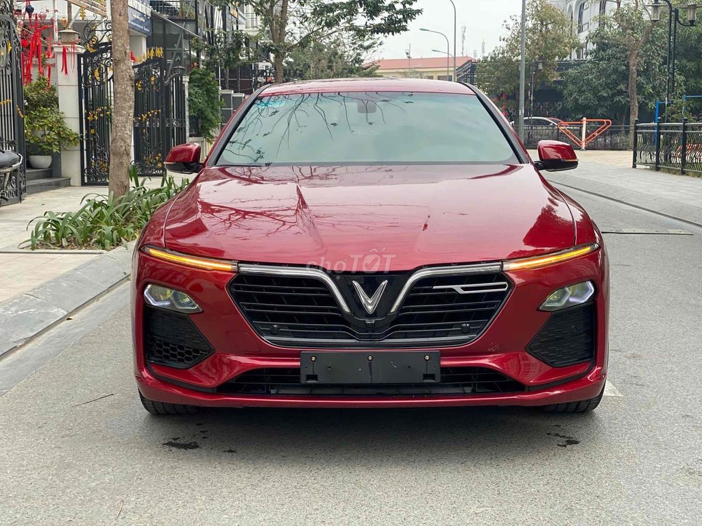 VinFast Lux A2.0 2022 A2.0 Tiêu chuẩn - 41211 km