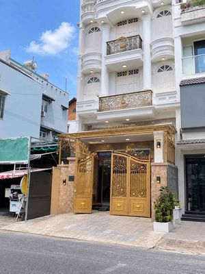 Аренда · 8 комн. · 126 м² · Quận Bình Thạnh, ул. Đường số 12
