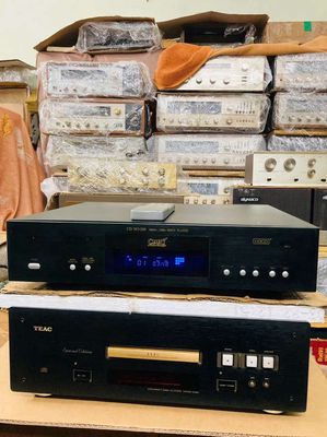 đầu CD CARY 303/200. Mua bán Tivi, Âm thanh tại Quận Hoàng Mai Hà Nội được đăng bởi Hà Anh loa cổ