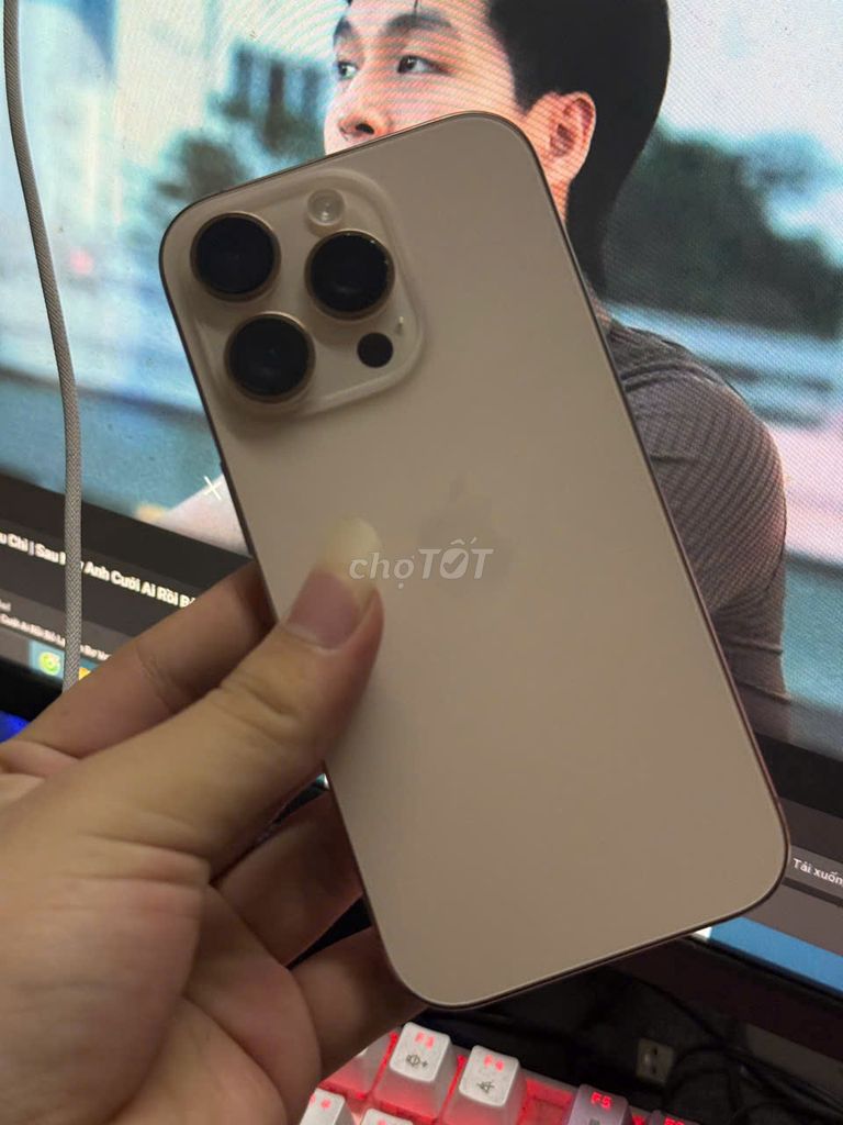 😎iphone 16 pro quốc tế 512gb thay màn oled mượt . Mua bán Điện thoại tại Quận Thanh Xuân Hà Nội được đăng bởi Thành Vũ Mobile hình 1