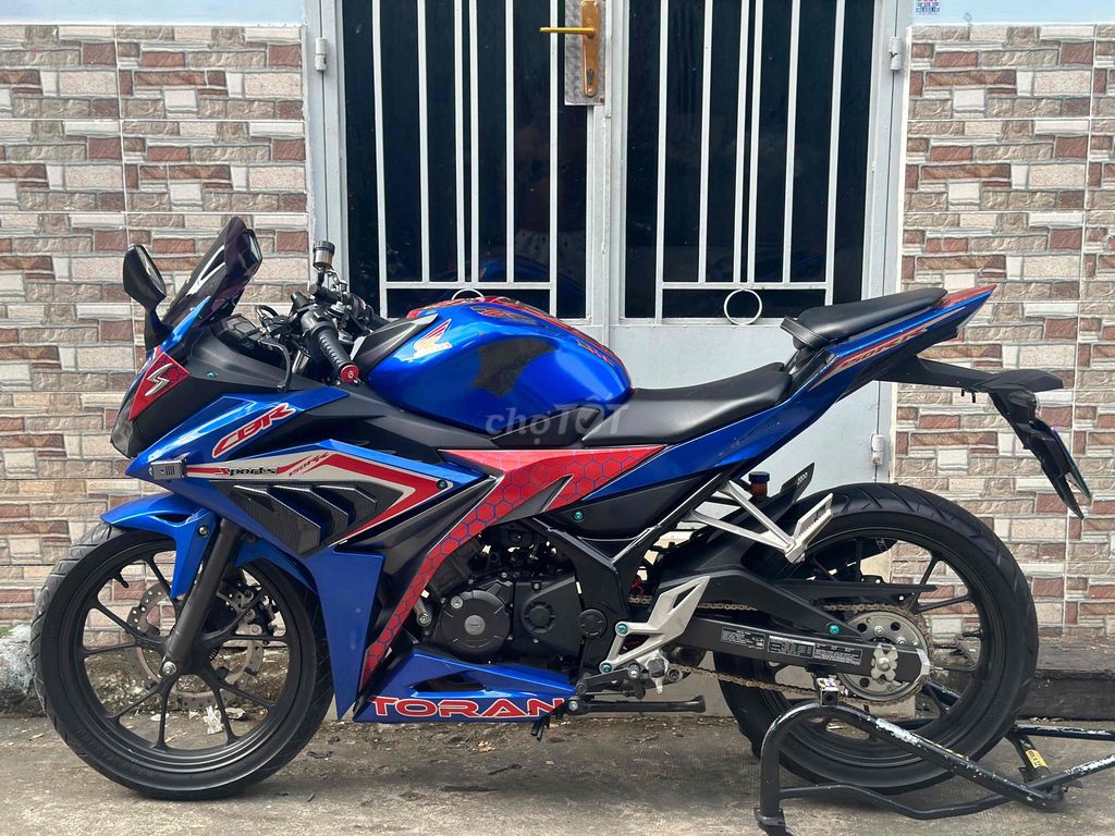 CBR 150 BSTP nhiều đồ chơi