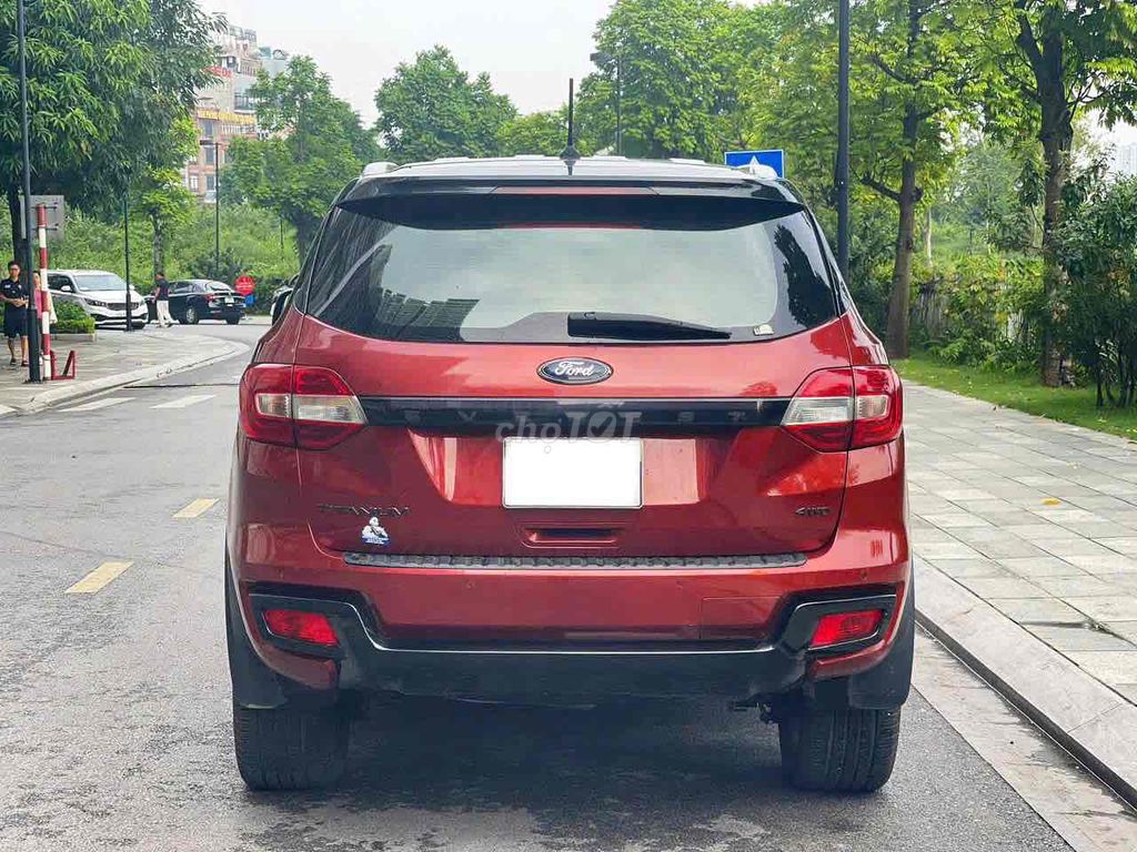 Ford Everest Titanium 2.0L 4x4 sx 2021 màu đỏ. Mua bán Ô tô tại Quận Cầu Giấy Hà Nội được đăng bởi Cao Quý hình 7