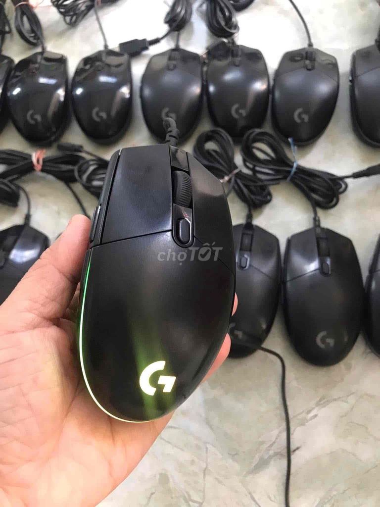 Chuột Logitech G102 Đen Đã sử dụng. Mua bán Phụ kiện (Màn hình, Chuột...) tại Quận Cẩm Lệ Đà Nẵng được đăng bởi dung hình 1